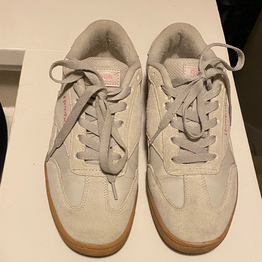 Reebok Classic Grey Sneakers with Tan Sole